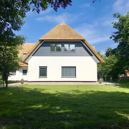 Bed and Breakfast The Island Life Texel - Wellness Де-Коог Экстерьер фото